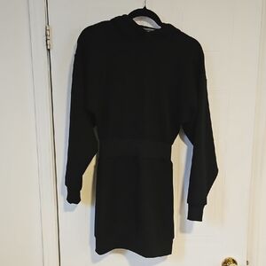 Maniere De Voir Designer Black Sweater Dress Stretchy Waist Size 4 Small NWT